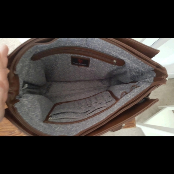 Purse - Picture 1 of 2